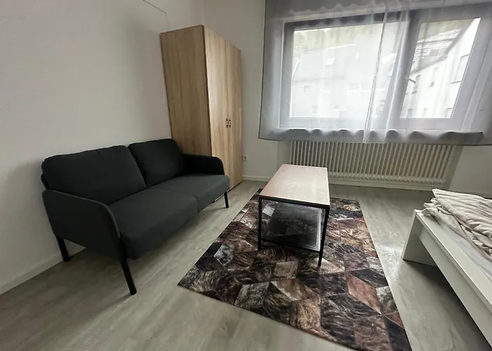 Guest - Monteurzimmer Im * Kestert